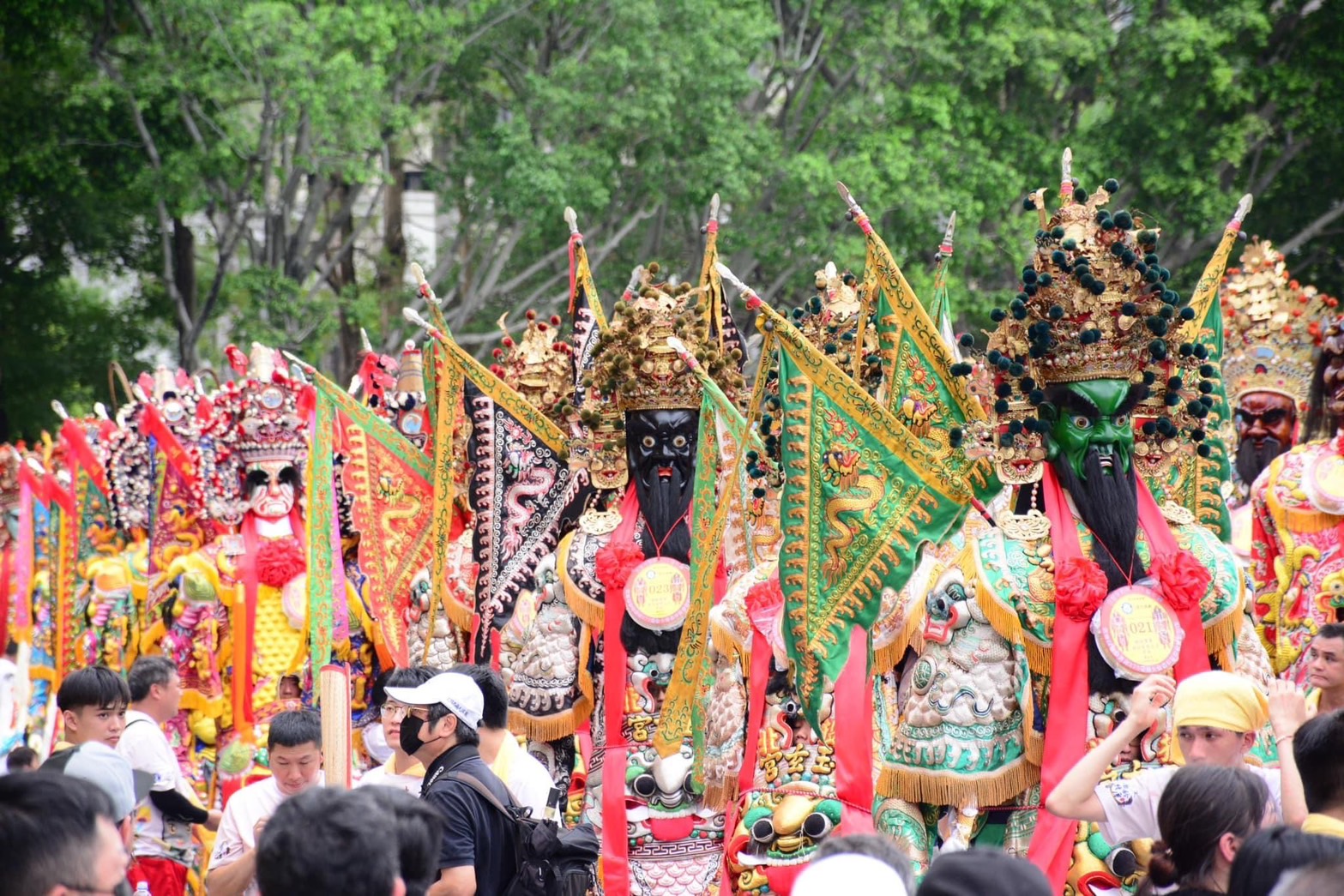 先嗇宮為恭祝神農大帝萬壽聖辰及建宮270週年，270尊神將繞境祈福.