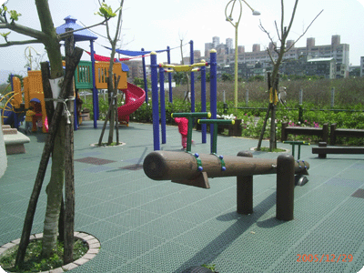 兒童遊樂設施