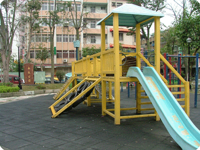 兒童遊樂設施-溜滑梯